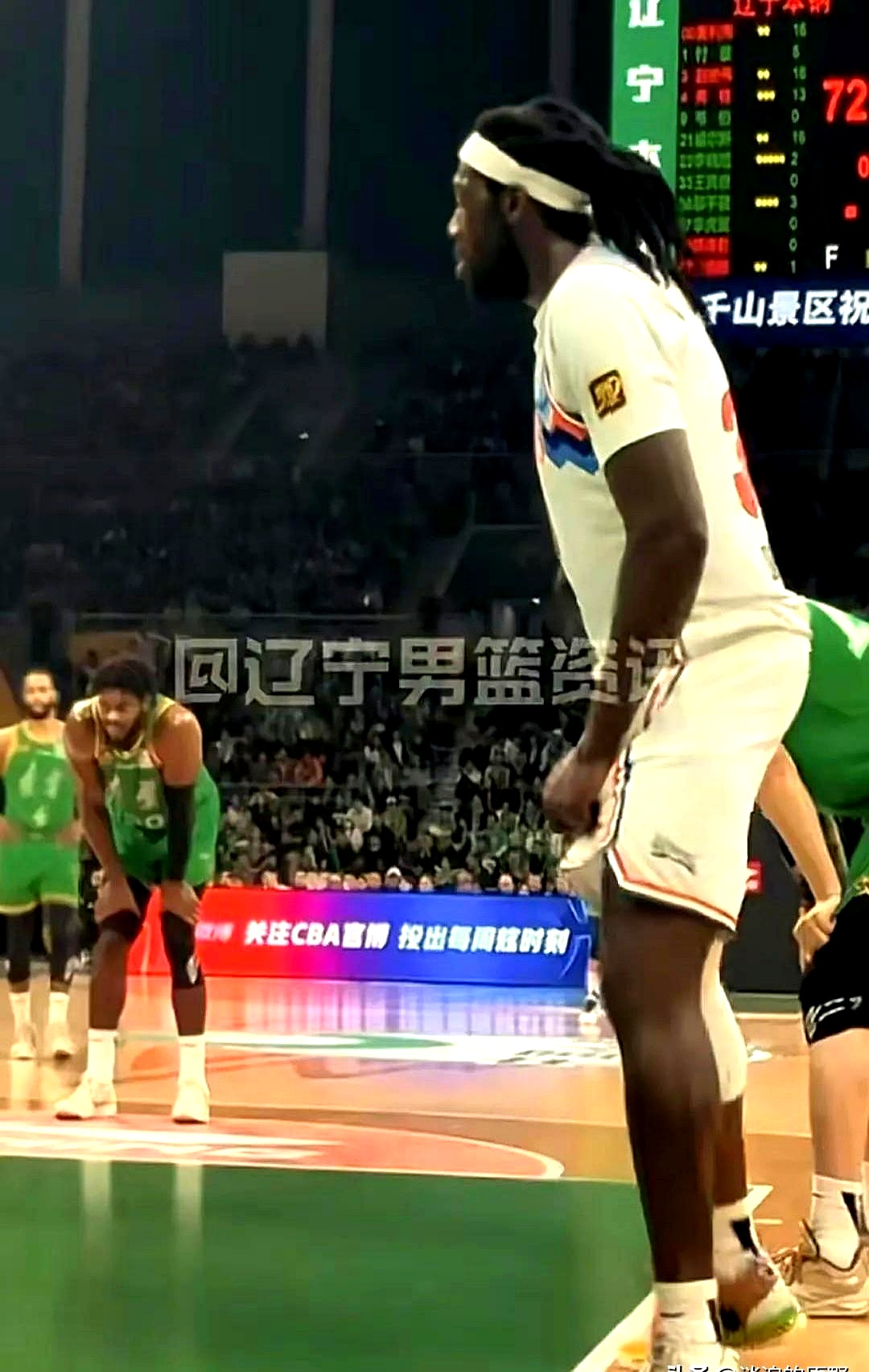 包含训练课后CBA季后赛焦点战，里尔完成篮板制胜，震撼外界，控场能力成焦点的词条-尊龙凯时