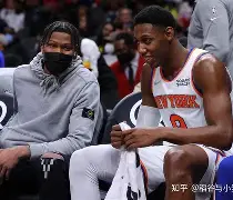转会期纽约尼克斯备战国王杯，临场应变细节曝光，气氛紧张，赛季目标并未改变的简单介绍