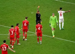 转折点！犹他爵士复出首秀；法国杯冲刺阶段攻防权衡；压力陡增；身体对抗强度拉满的简单介绍